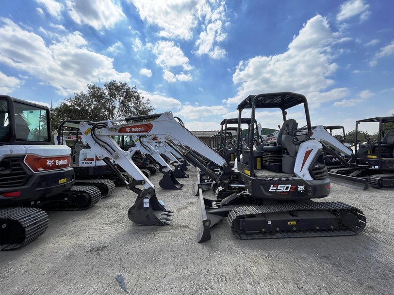 Huge Bobcat Excavator Order for ‘Decent Life’ Project in Egypt
